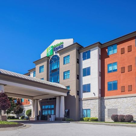 Holiday Inn Express & Suites Kansas City Airport By Ihg Zewnętrze zdjęcie