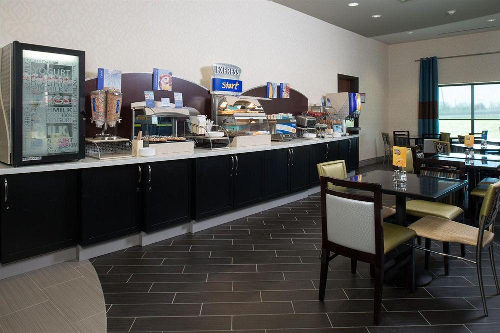 Holiday Inn Express & Suites Kansas City Airport By Ihg Restauracja zdjęcie