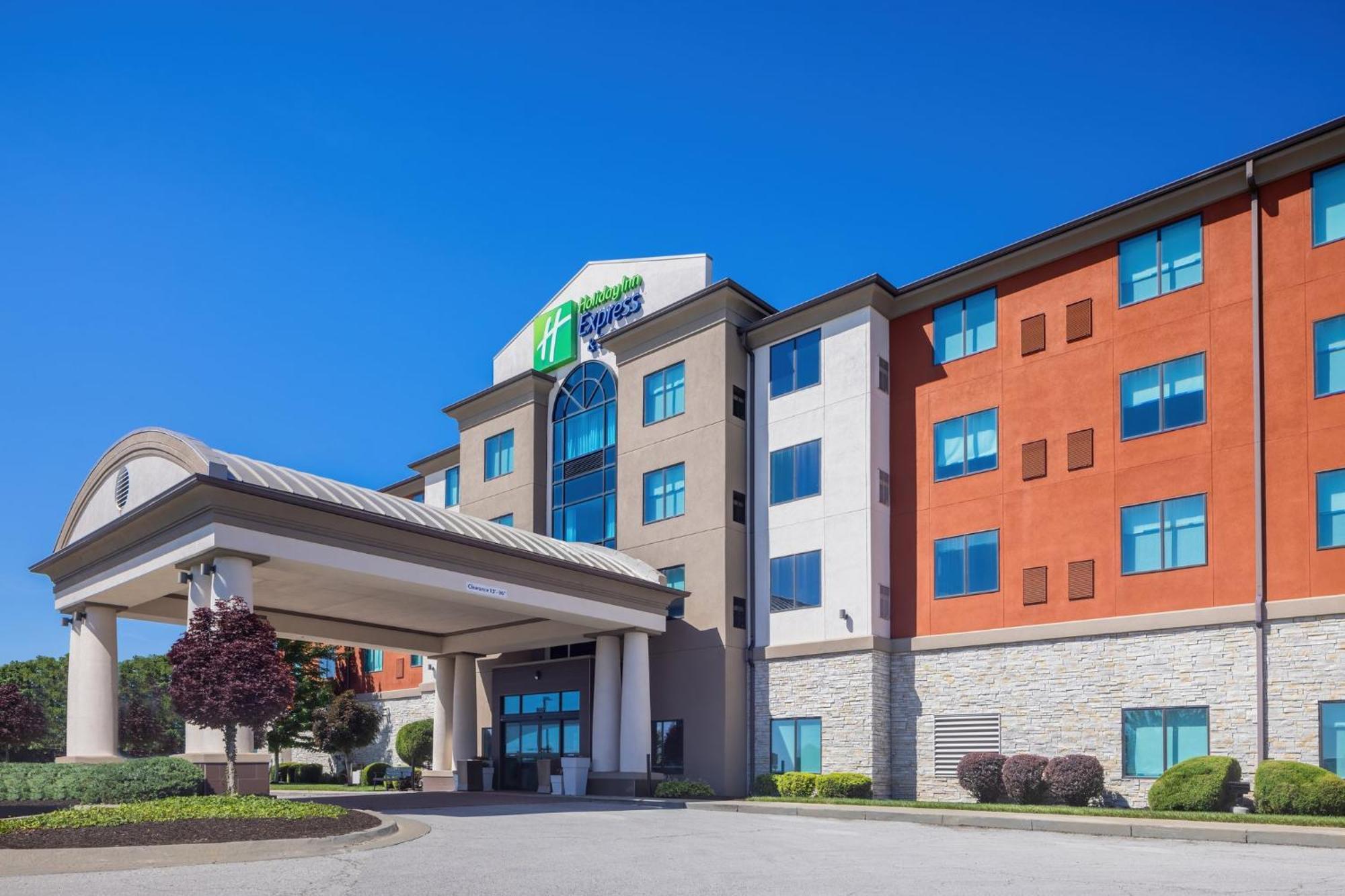 Holiday Inn Express & Suites Kansas City Airport By Ihg Zewnętrze zdjęcie